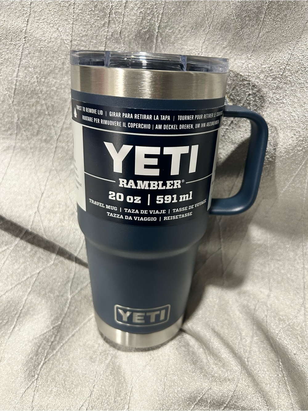 Yeti Rambler 20 oz Mug - Navy Blue with Stainless Accents